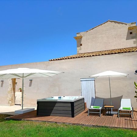 Ballium Luxury Relais Avola Eksteriør bilde