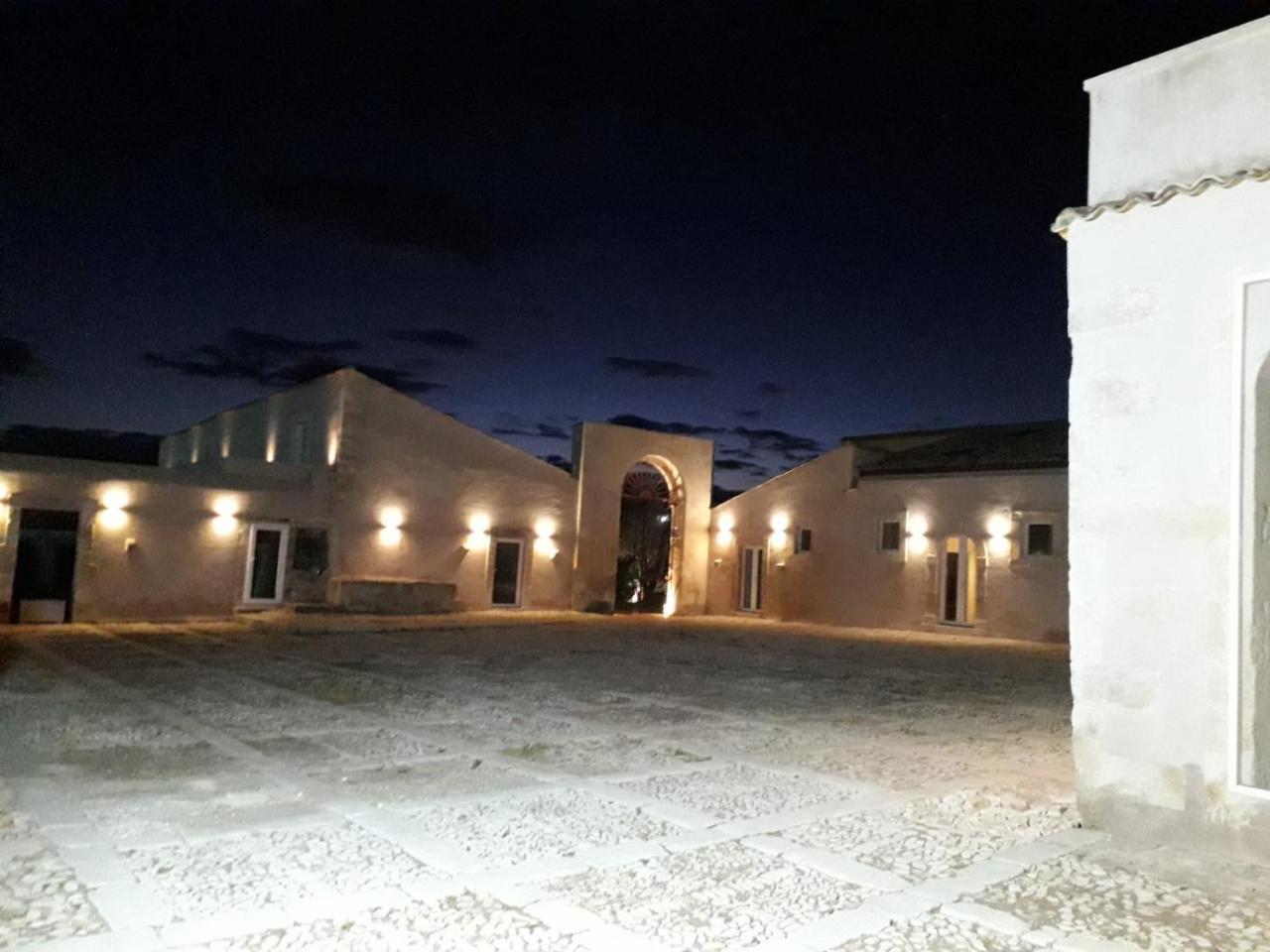 Ballium Luxury Relais Avola Eksteriør bilde
